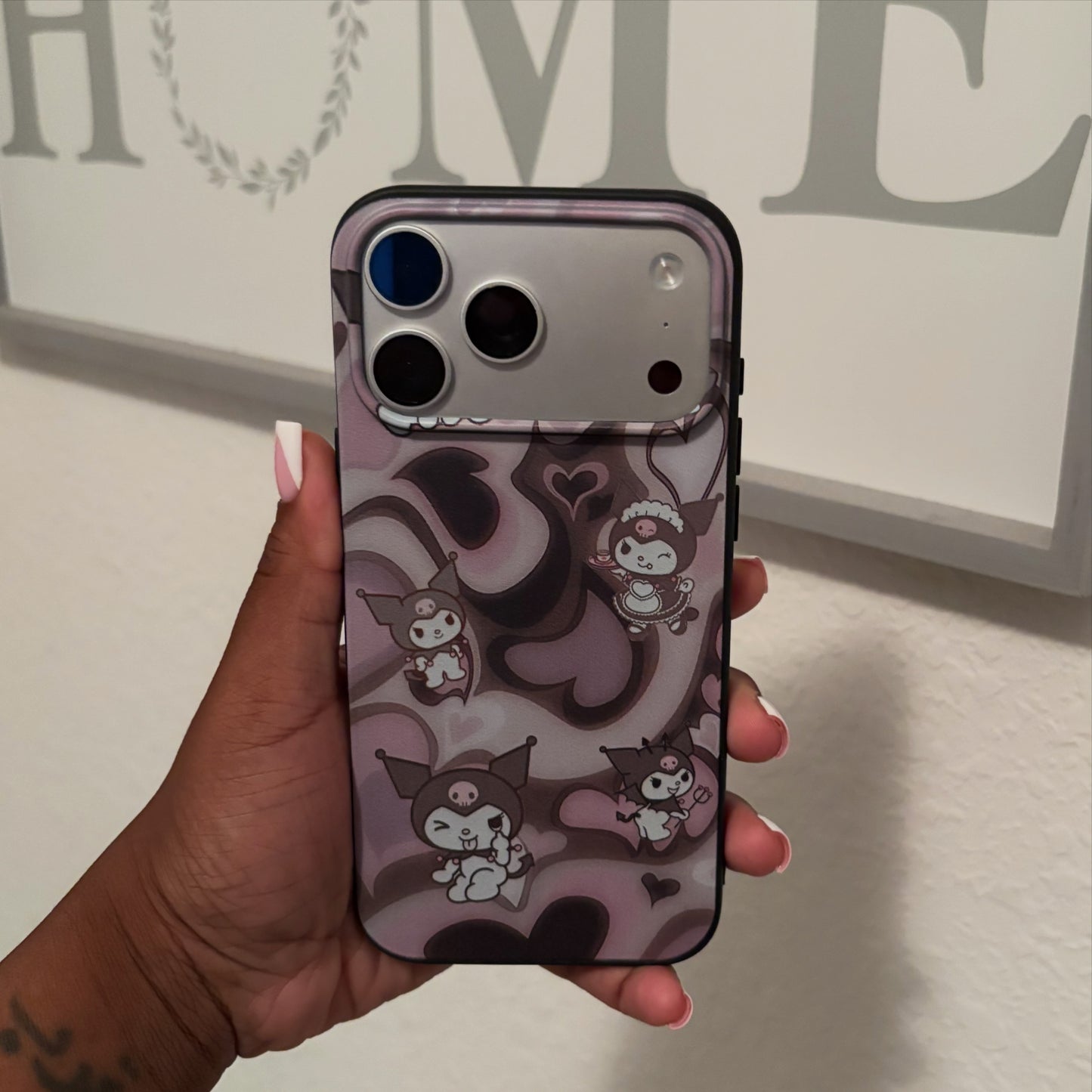 17 pro max custom phone case (KUROMI)